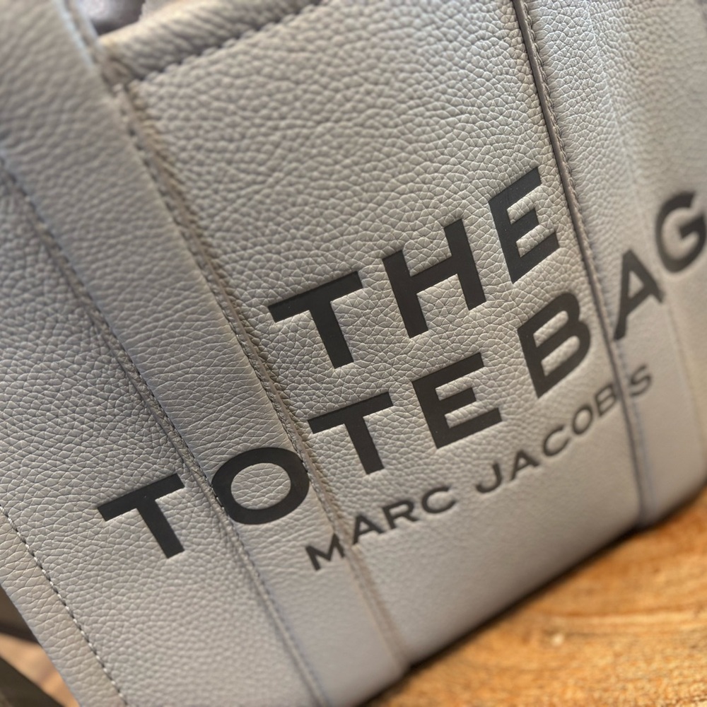 Marc Jacobs Gray Textured Leather Tote